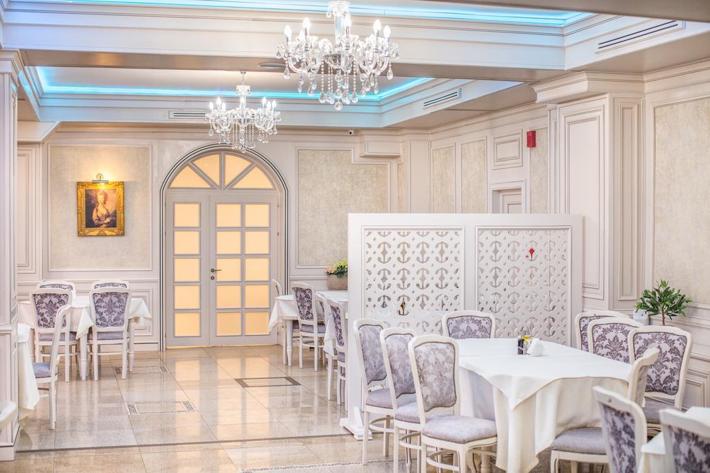 Hotel Eden Iasi Eksteriør bilde
